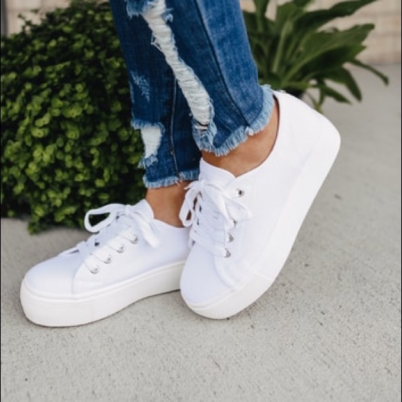 steve madden white platform shoes